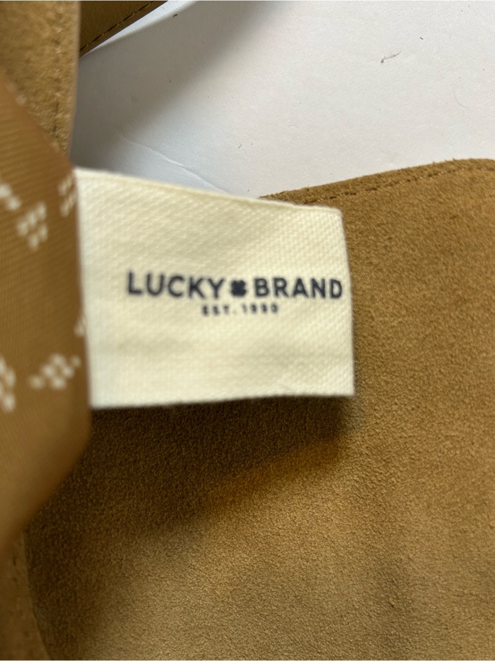 NWOT Gorgeous Lucky Brand Tan Suede Hobo Bag with Ring Accent - Picture 7 of 12